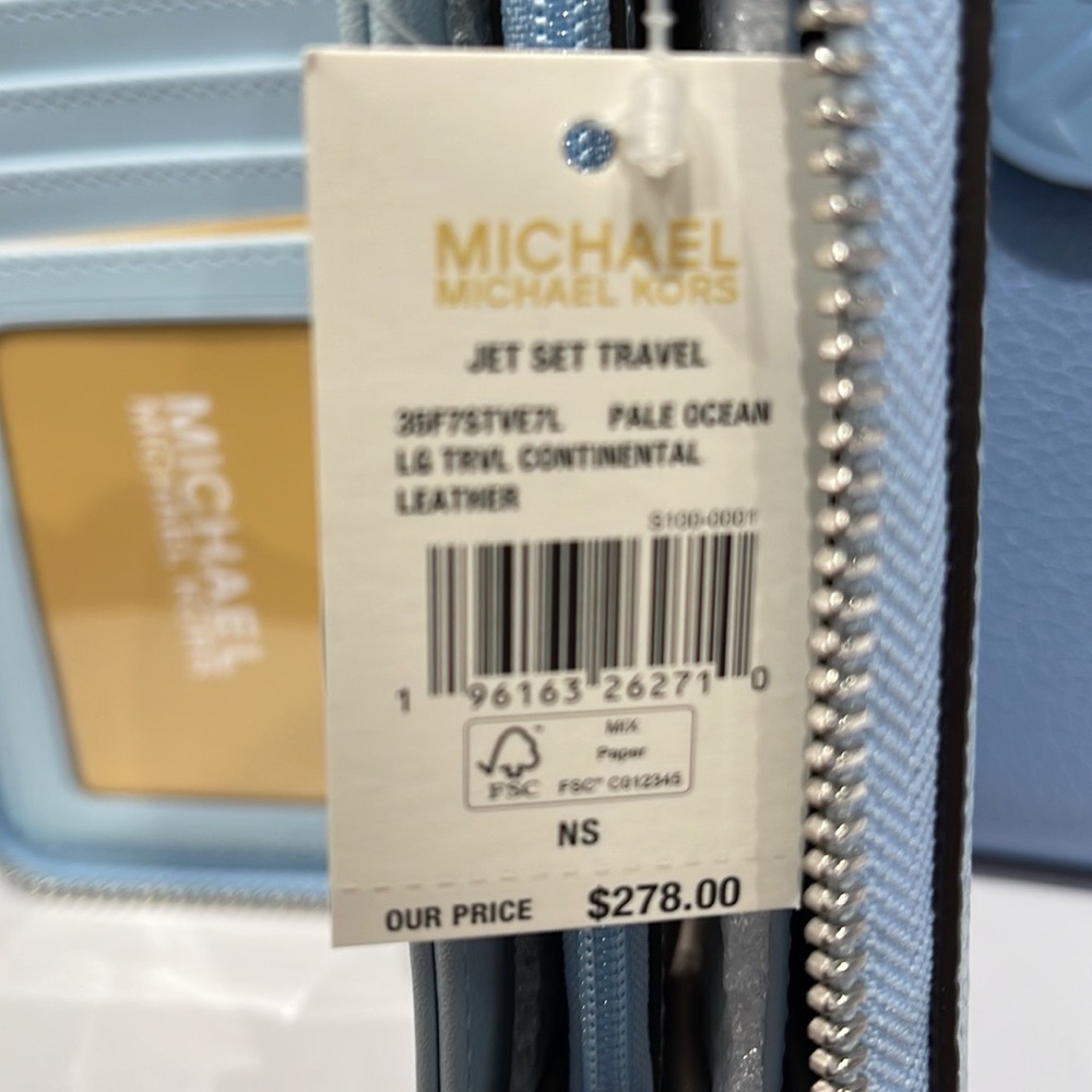 Brand New with Tag authentic Michael Kors Jet Set Travel Large Trvl CONTINENTAL - Picture 6 of 16